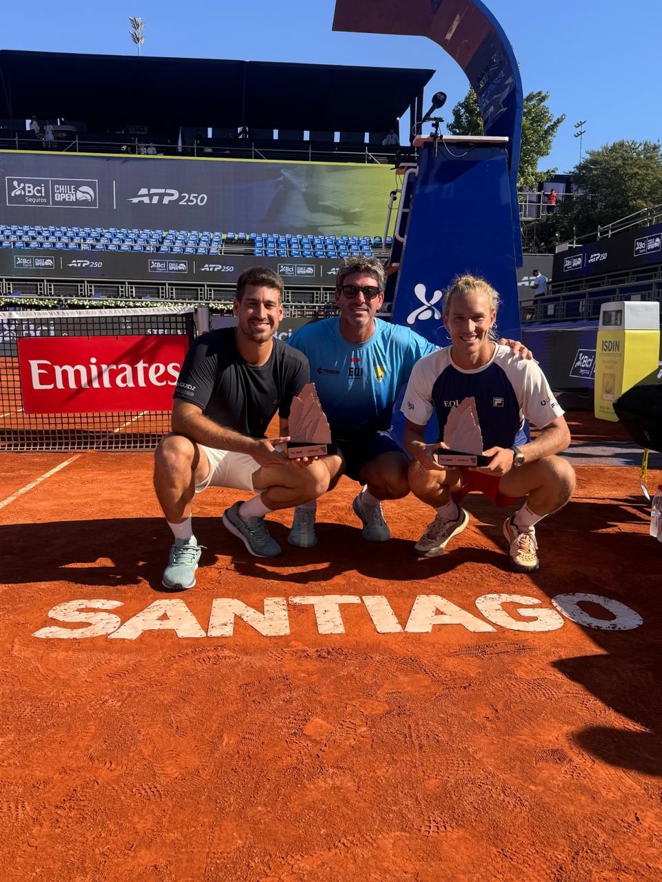 Franco com Matos e Luz em Santiago